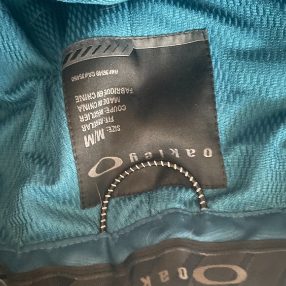 Oakley Ski or Snowboard Pants - Picture 2 of 2